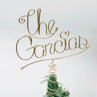 Personalized family name tree topper