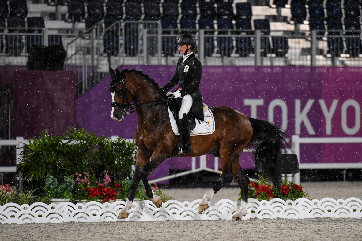 Larissa Pauluis and Flambeau at the Tokyo Olympics