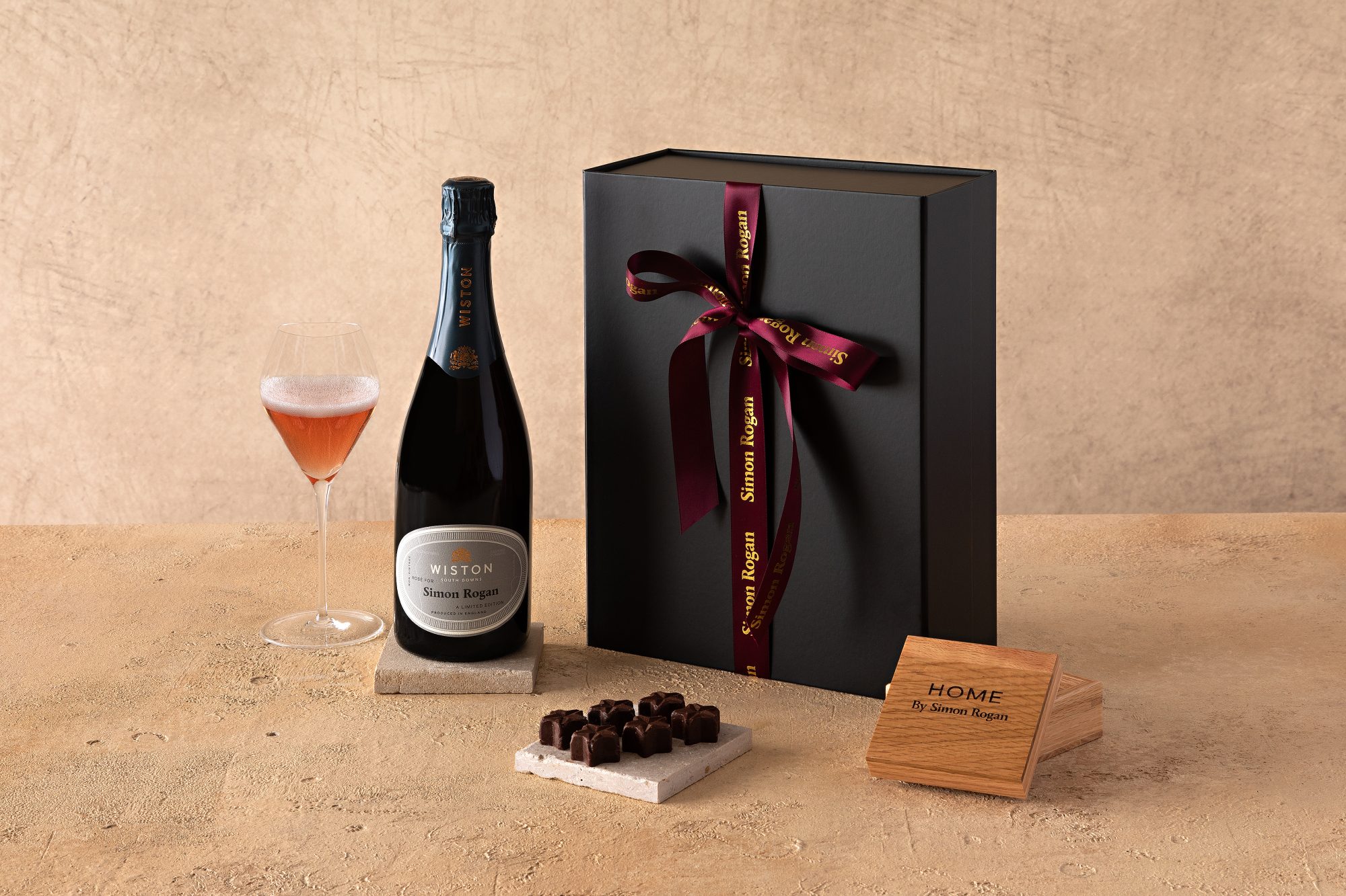 Wiston X Simon Rogan Christmas Ros&amp;eacute; Sparkling Wine &amp;amp; Chocolate Set
