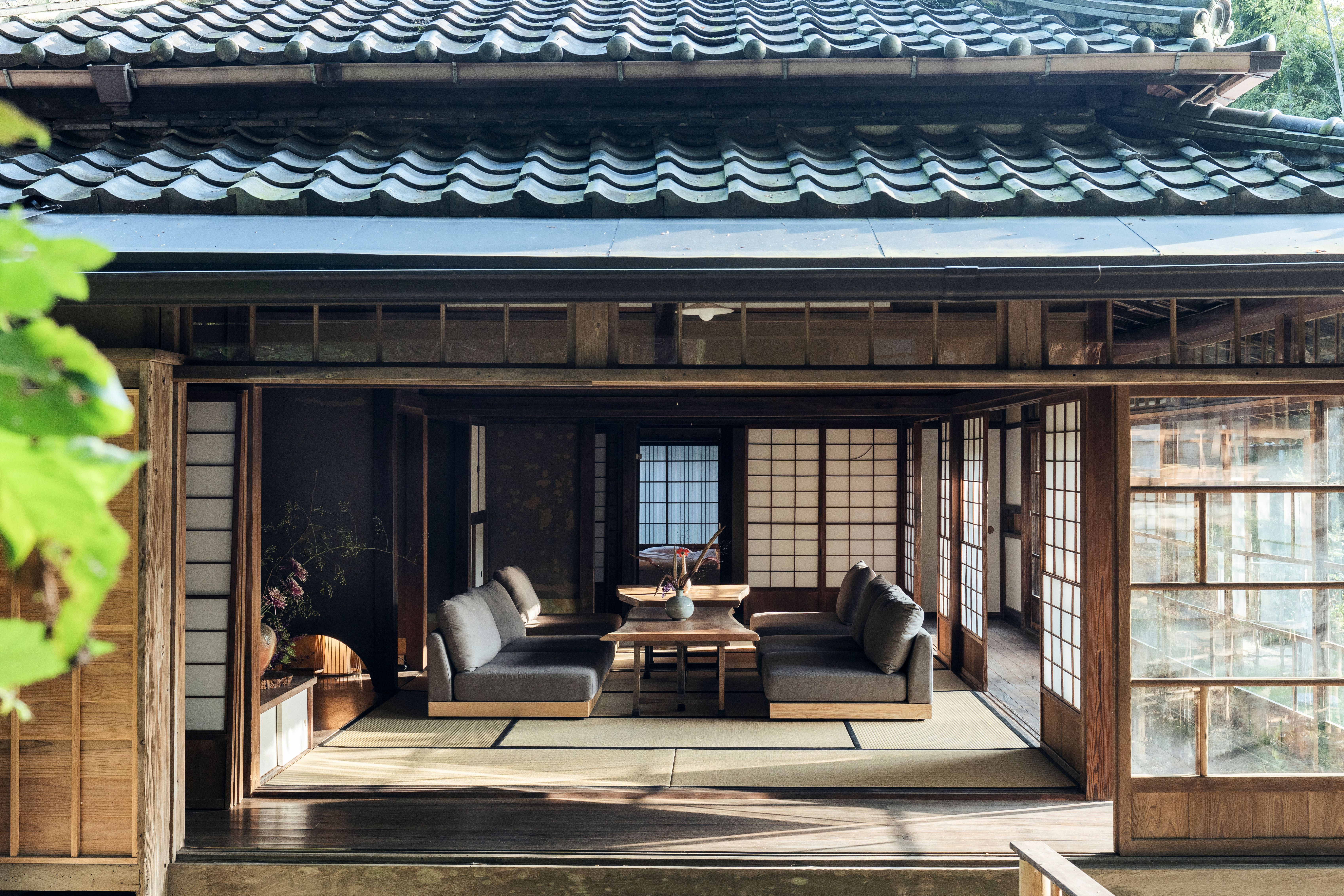 Spend a night at the house of the late filmmaker Yasujir&amp;#333; Ozu