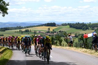 Tour Auvergne-Rhône-Alpes stage 5 - LIVE: Six riders stay ahead on day likely to favour bunch sprint