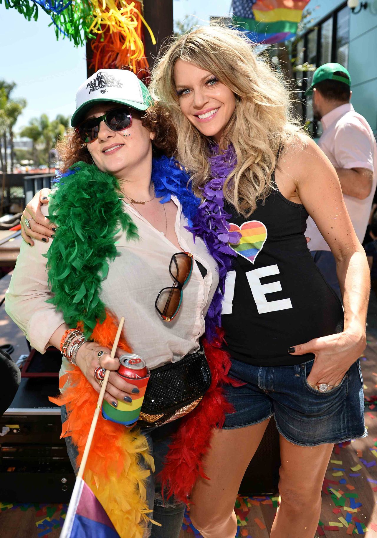 Schmooze-F-PrideParade