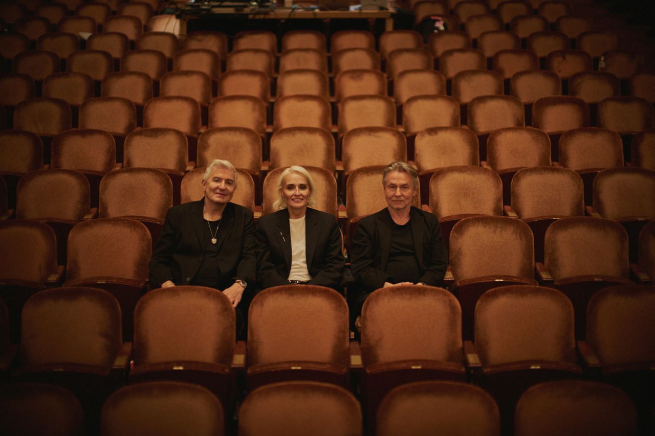 Mathilde Laurent of Cartier, the San Francisco Symphony Music Director, Esa-Pekka Salonen, and pianist Jean-Yves Thibaudet