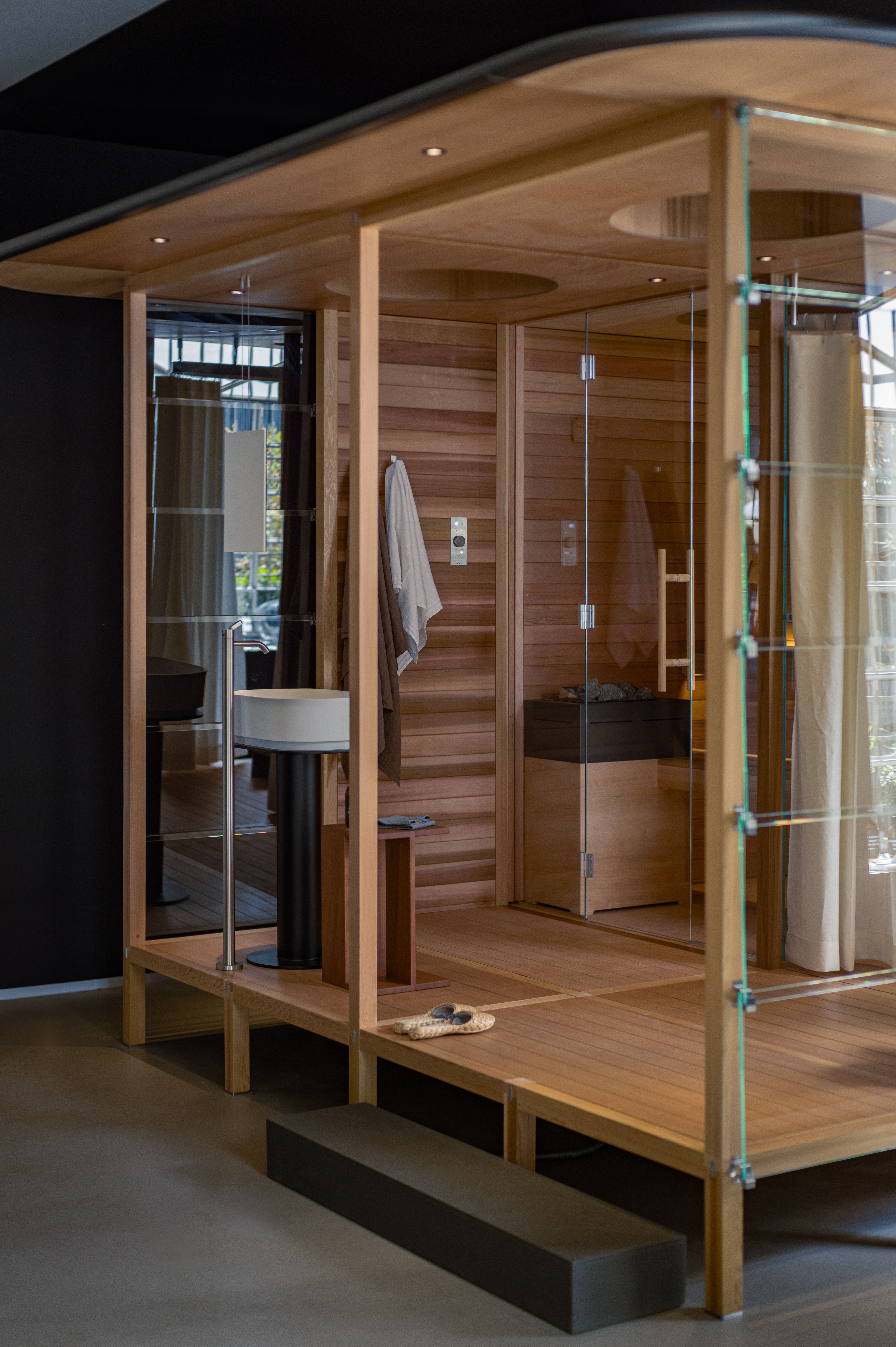 Sei sauna by Agape, Cesare Roversi, Effe