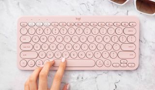 Logitech K380 in pink on a table