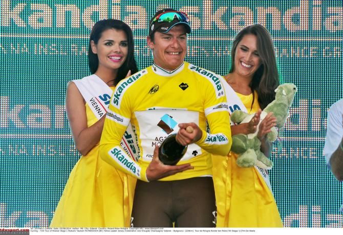 Yauheni Hutarovich (Ag2r-La Mondiale) about to spray the winners champagne