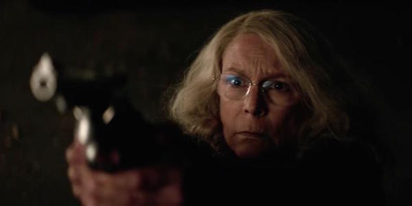 Laurie Strode with a gun in Halloween