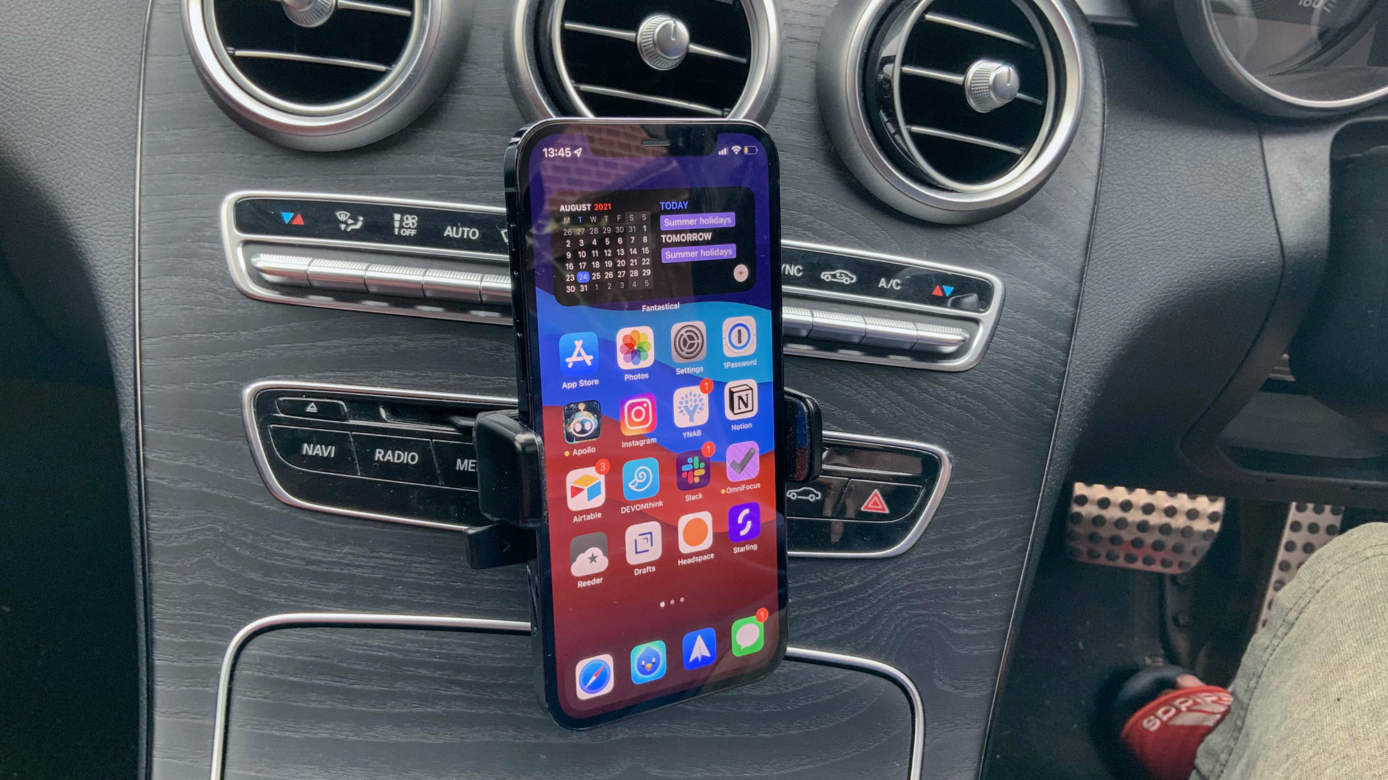 Best Car Vent Phone Holders 2021: Best Phone Mounts for Your Car