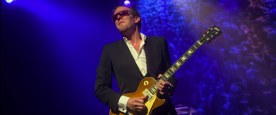 Joe Bonamassa S 10 Greatest Guitar Moments Guitar World