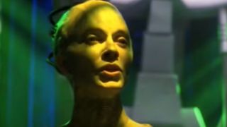 The Borg Queen confronting Seven Of Nine