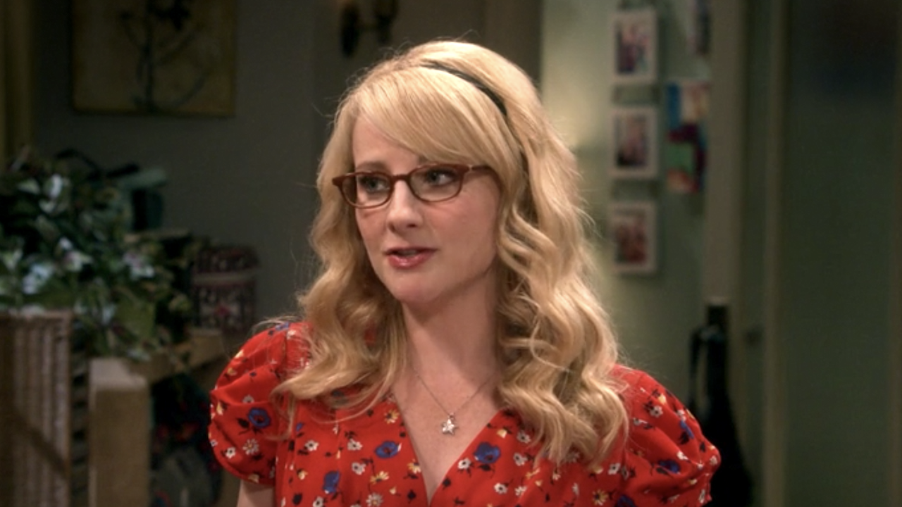 That Time Melissa Rauch Accidentally ‘Totally Exposed’ Herself In Front Of The Big Bang Theory Crew During Major Filming Gaffe