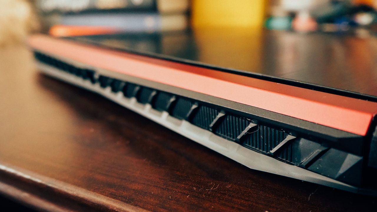 One of the best things about the Acer Nitro 5 is its dual-fan ventilation and cooling system.