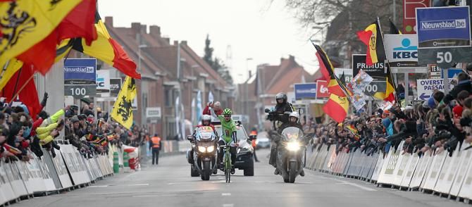 Peter Sagan (Cannondale) cruises in for the win in Wevelgem