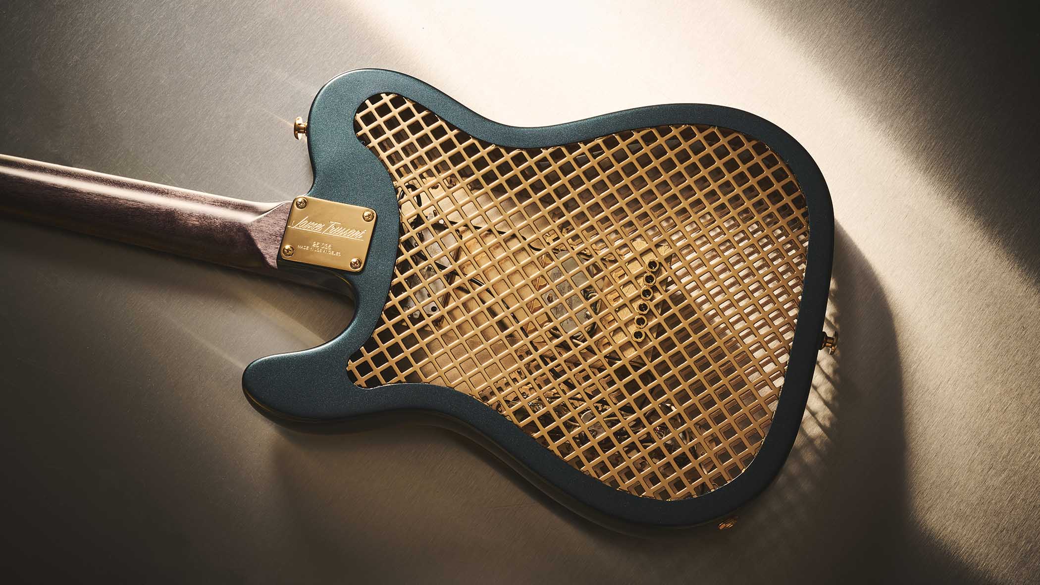 Trussart Gold Caged Steelcaster