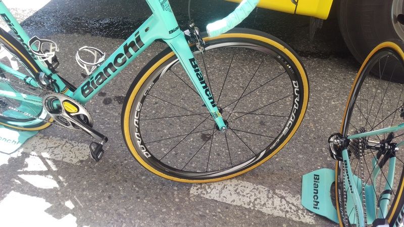 Gesink was on C35 wheels for the mountainous stage 19
