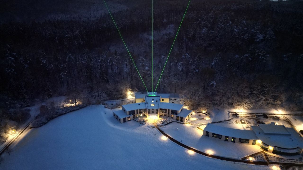 Lasers shine a new light on the space junk air pollution problem