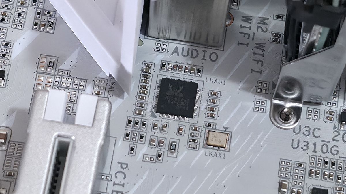 Gigabyte Z890M Aorus Elite Wifi7 Ice - ICs