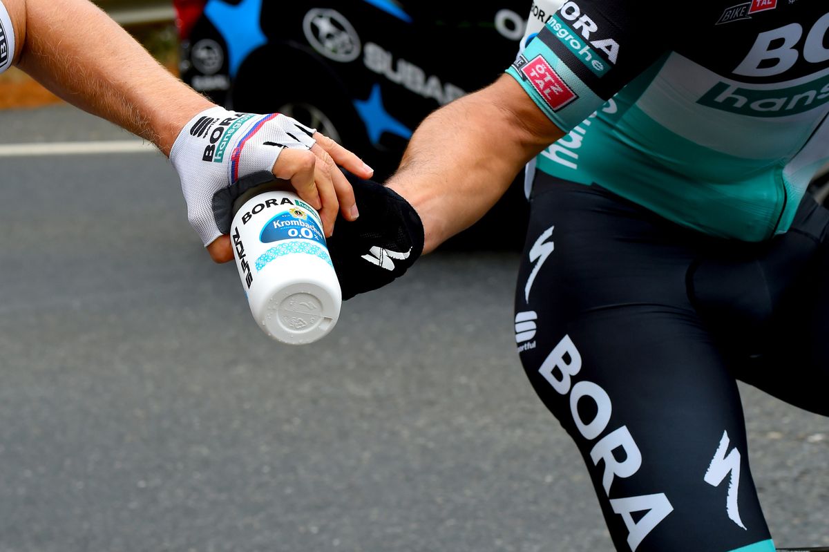 Bora-Hansgrohe riders share a bottle