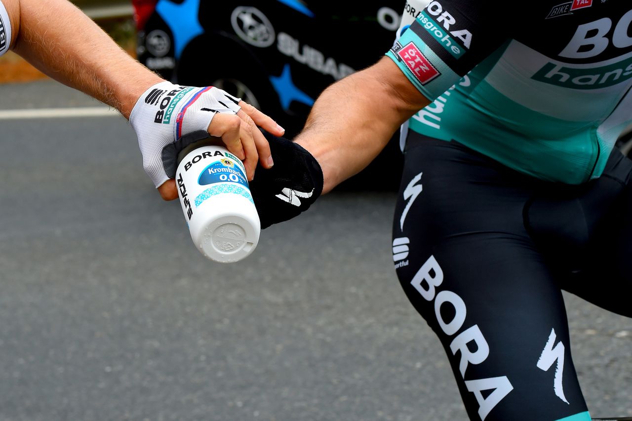 Bora-Hansgrohe riders share a bottle
