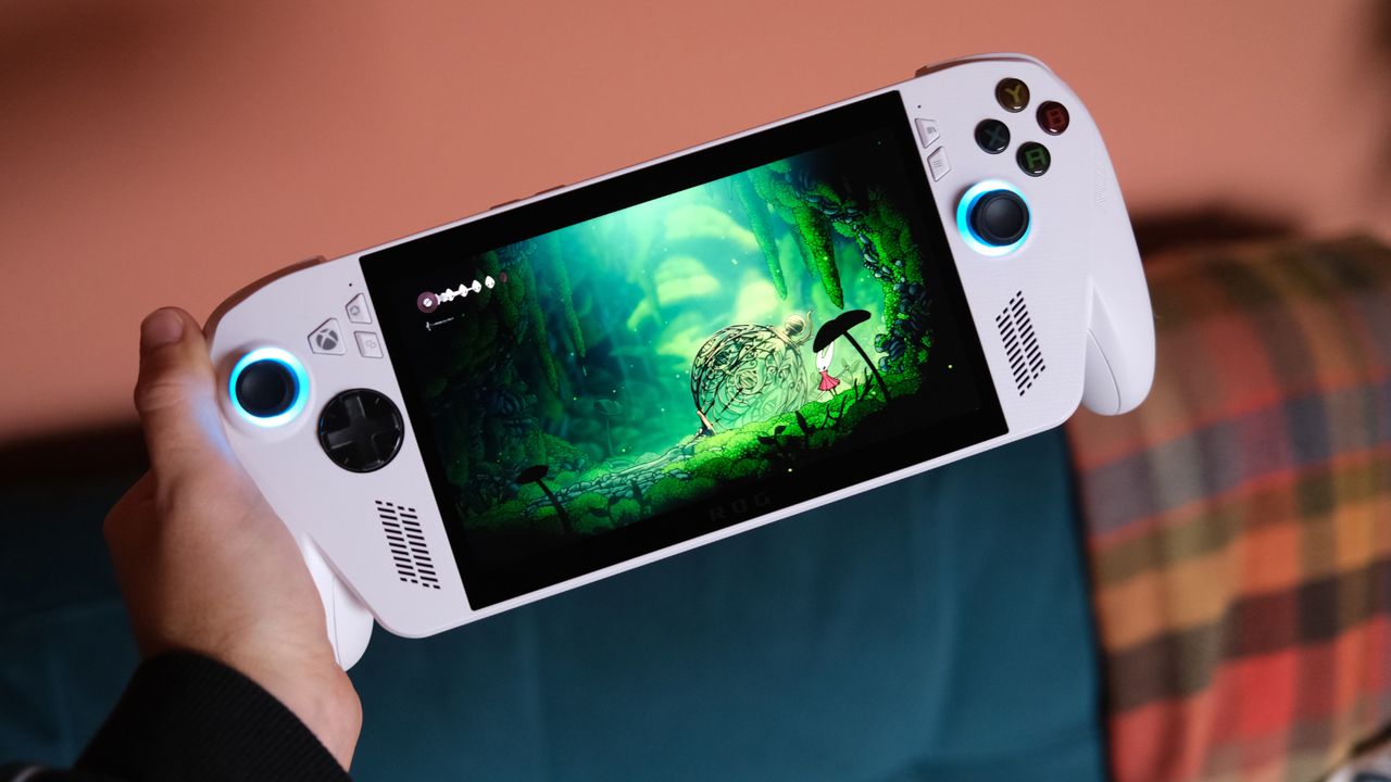 ROG Xbox Ally stock tracker: Where can you buy Xbox's PC gaming handheld?