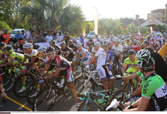The peloton on the startline