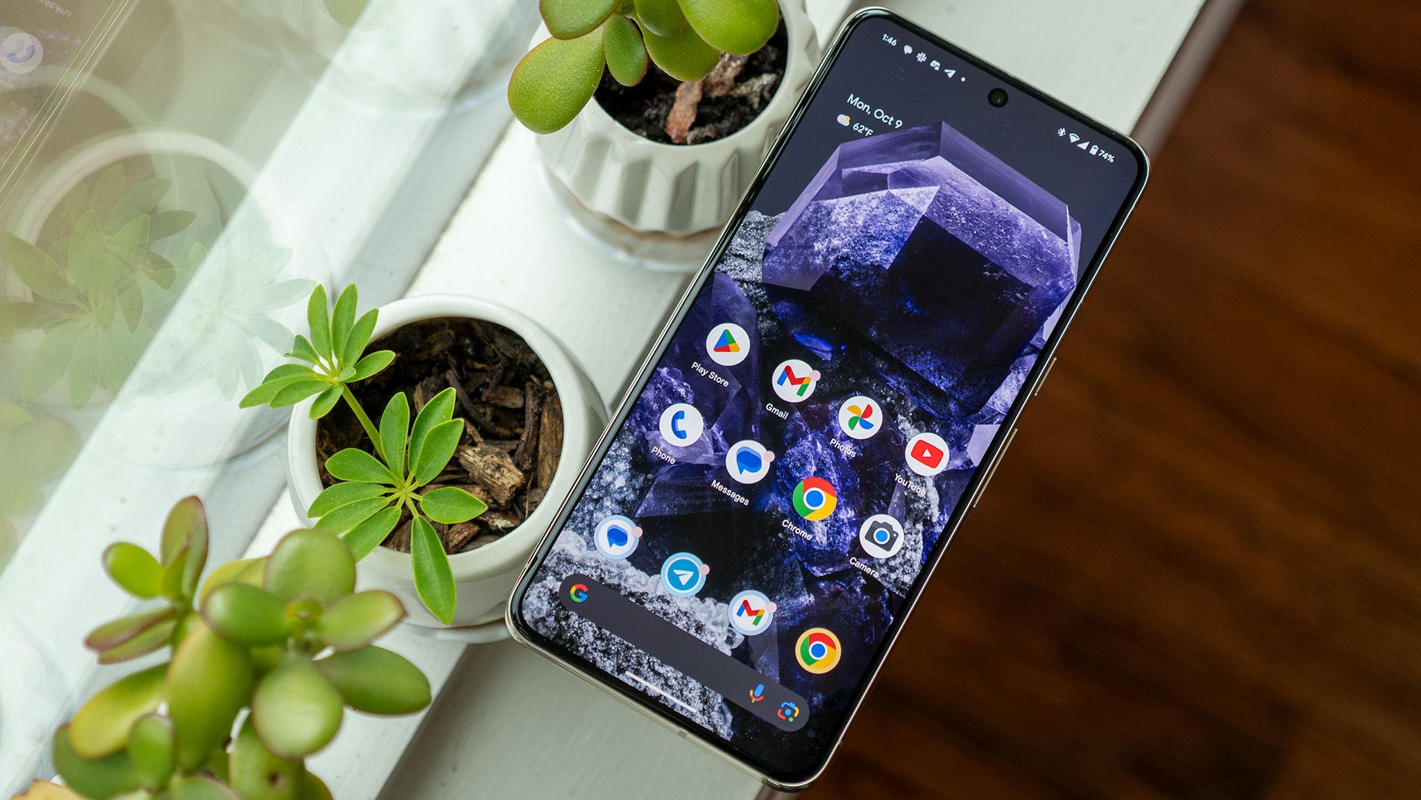 The bright display of the Google Pixel 8 Pro