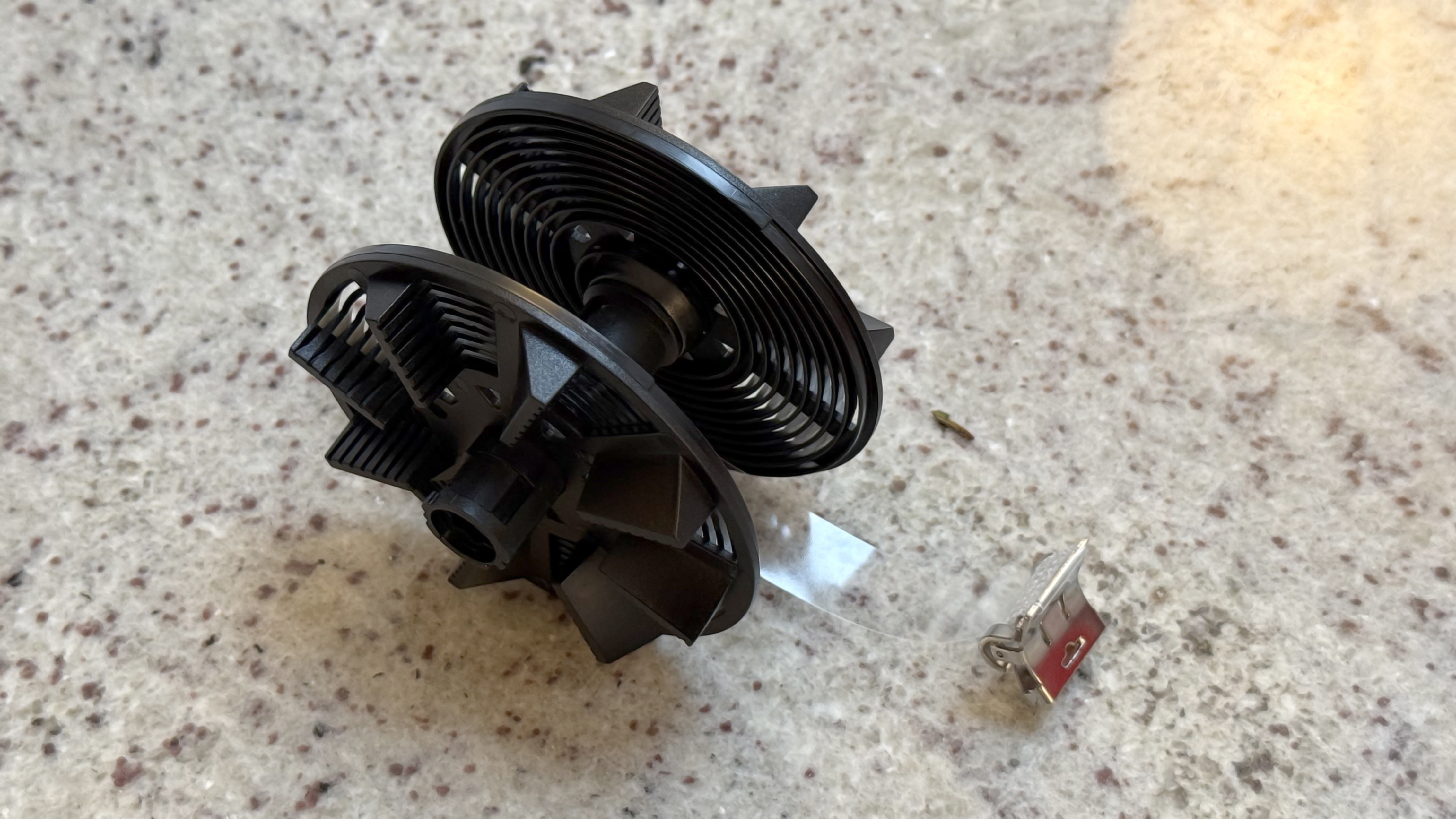 A lab box developing tank