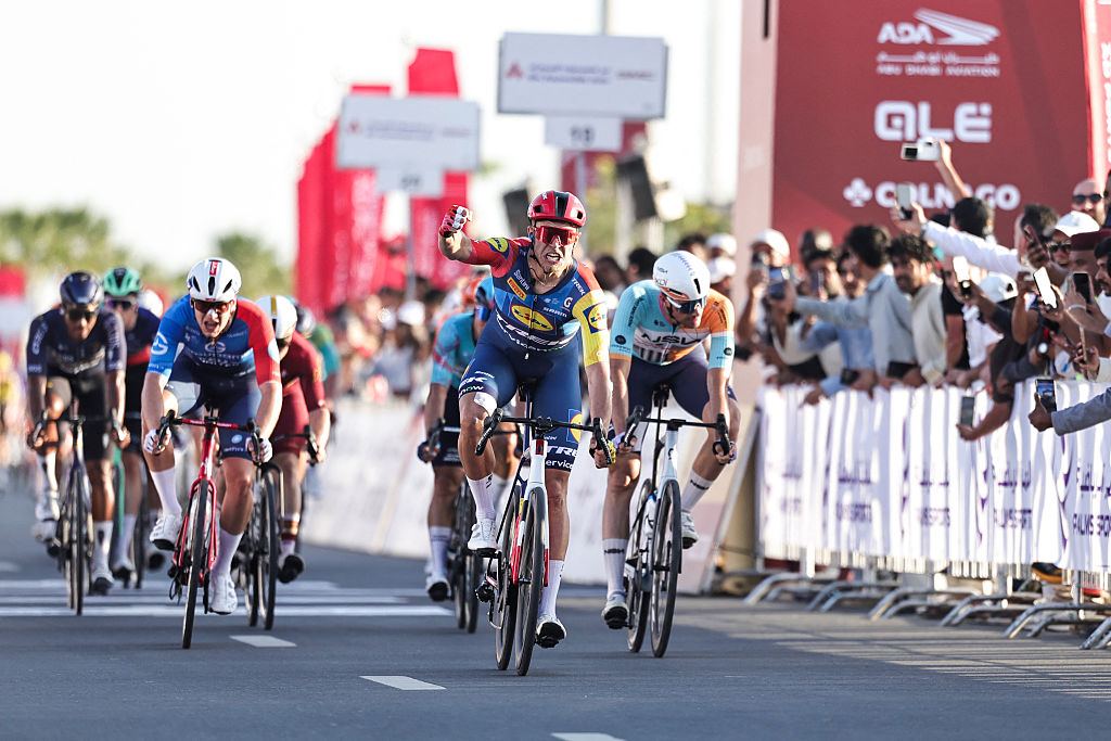 2026 UAE Tour: Jonathan Milan wins stage 4
