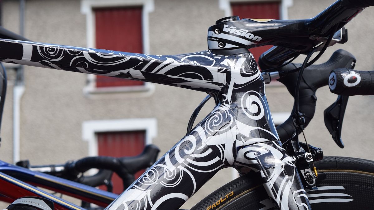 The new top tube and fork crown features seem to promote better air flow around the front end of the bike