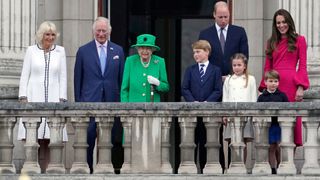 Camilla, Duchess of Cambridge, Prince Charles, Prince of Wales, Queen Elizabeth II, Prince George of Cambridge, Prince William, Duke of Cambridge, Princess Charlotte of Cambridge, Prince Louis of Cambridge and Catherine, Duchess of Cambridge stand on the balcony of Buckingham Palace