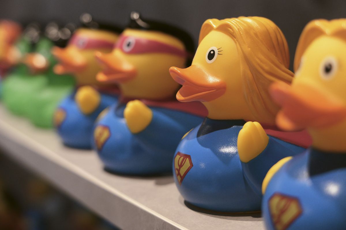 Sample image taken with the Panasonic Lumix L10; a row of novelty duck toys on a shop shelf