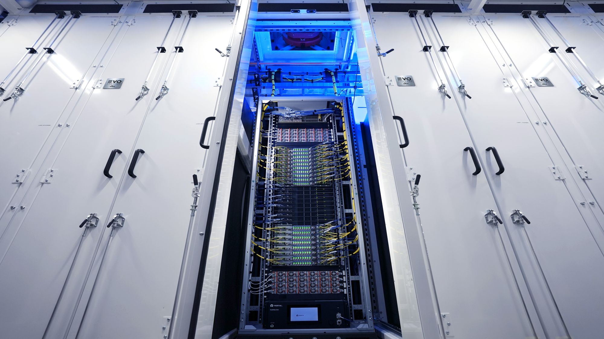 Dell&#039;s GB300 NVL72 servers running at CoreWeave/Switch.