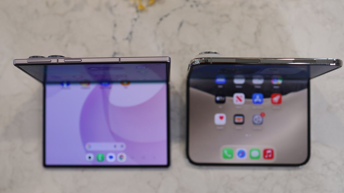 Apple iPhone Duo REVIEW