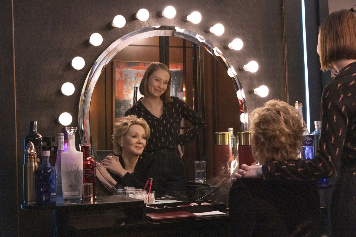 Jean Smart and Hannah Einbinder in Hacks