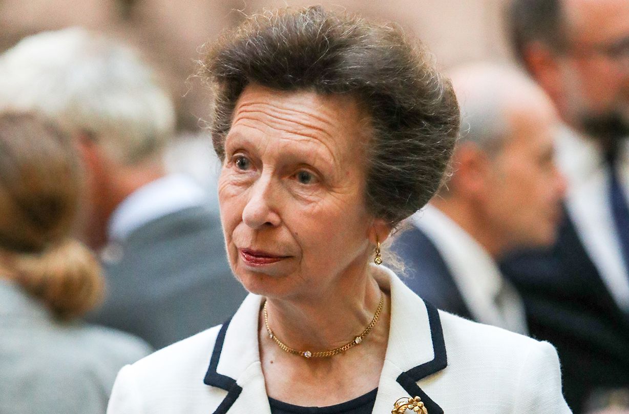 princess anne shocks onlookers london underground