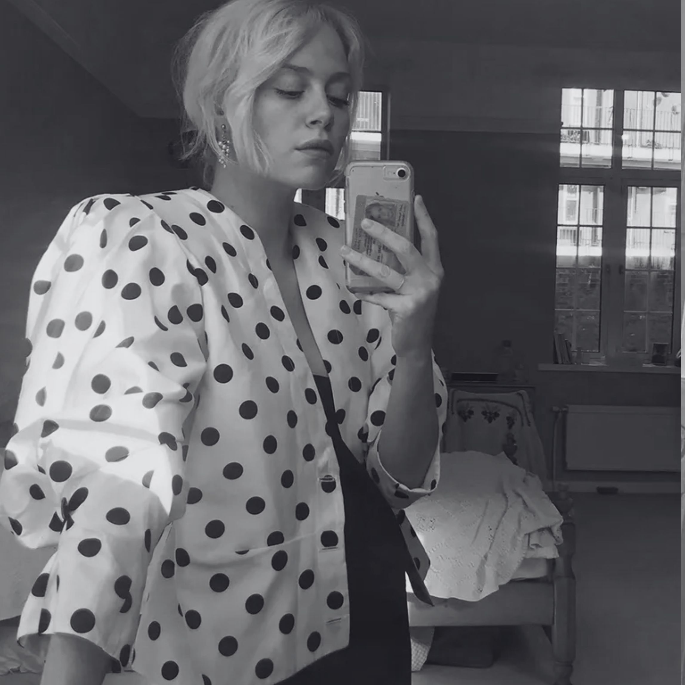 Isabel Mundigo-Moore