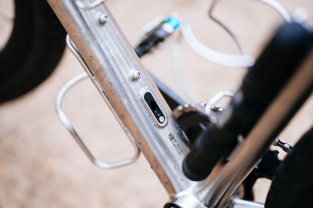 Genesis croix de fer