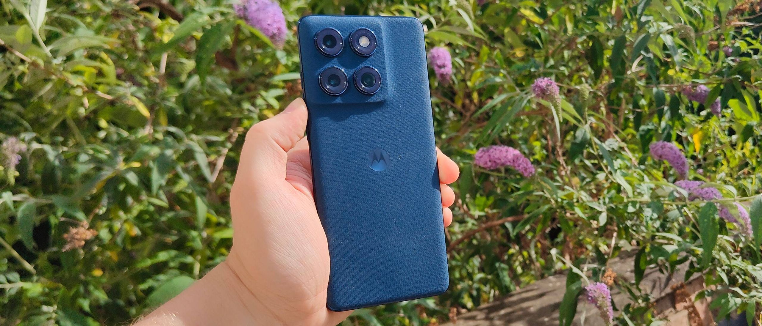 Test av Motorola Edge 60: Like god som de dyreste telefonene jeg har testet
