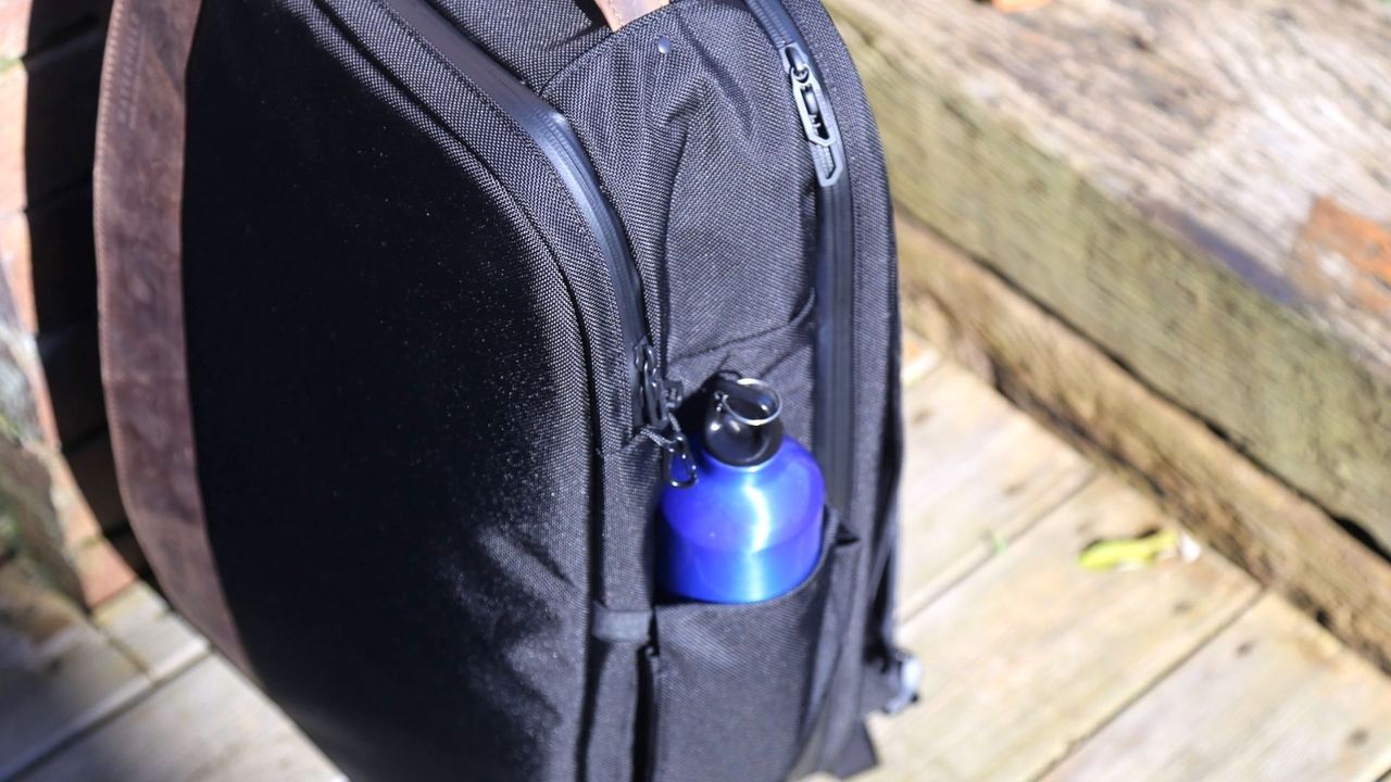 Waterfield Air Travel Backpack review Waterfield Air Travel Backpack review