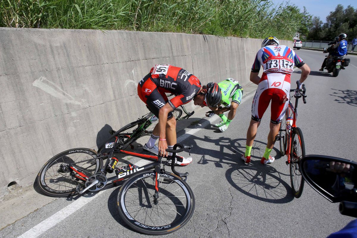 Silvan Dillier (BMC) was involved in the crash
