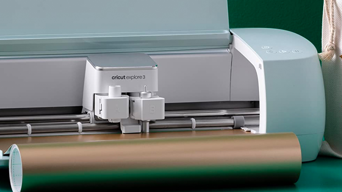 Cyber Monday Cricut deals, an explore 3