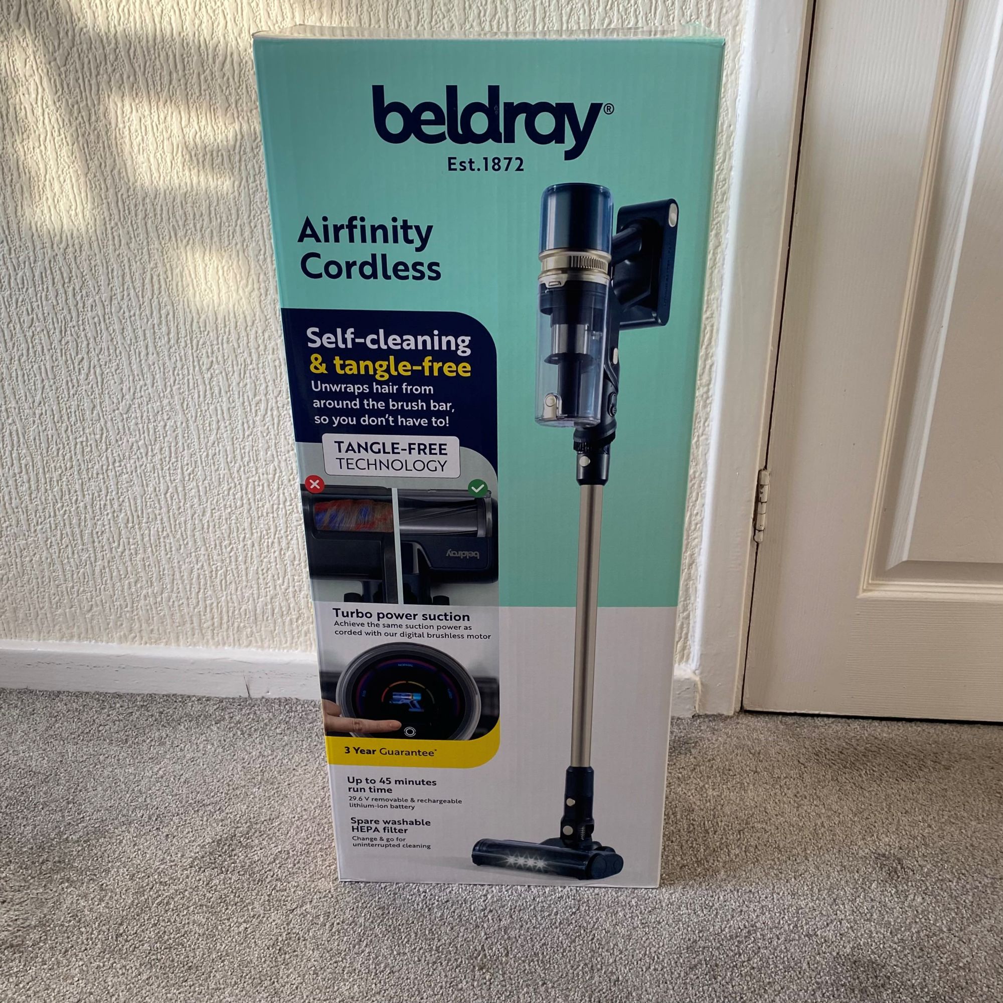 Beldray Airfinity Cordless Vacuum review - box