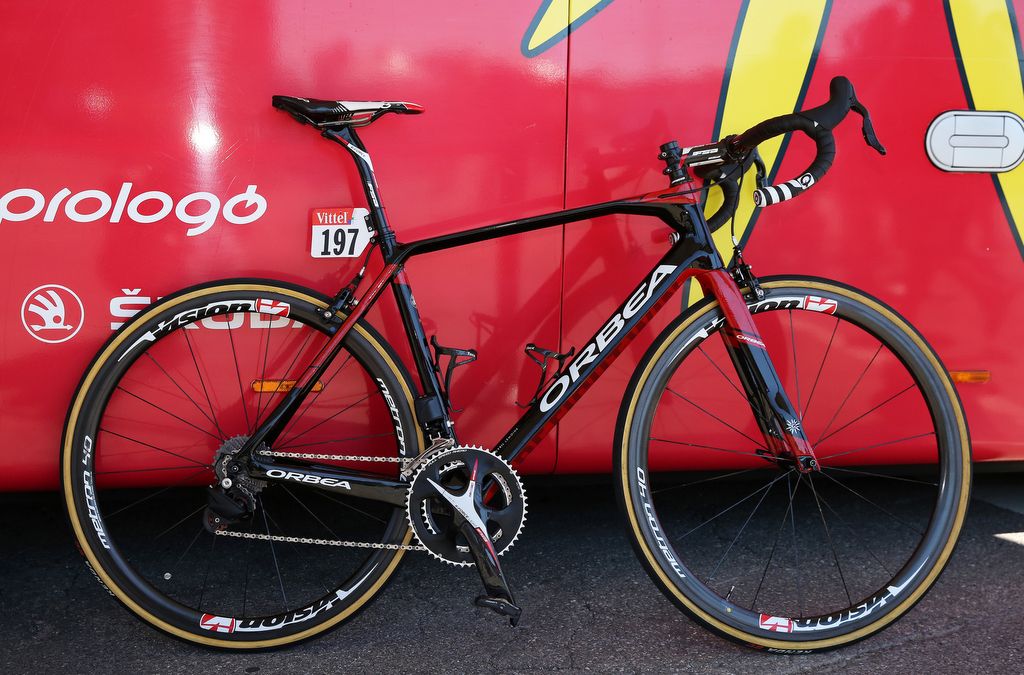 Cofidis rider Cyril Lemoine rode stage 17 with the new FSA groupset