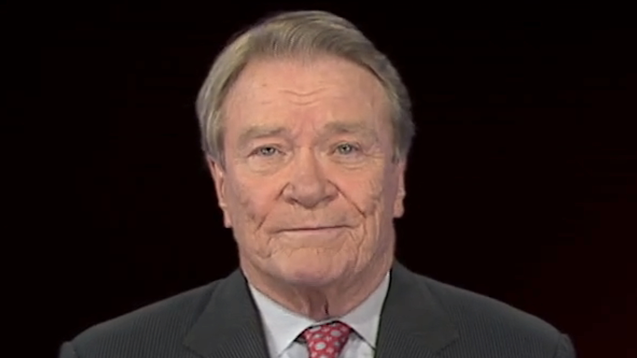 Steve Kroft speaking into camera during retirement episode of 60 Minutes in 2019