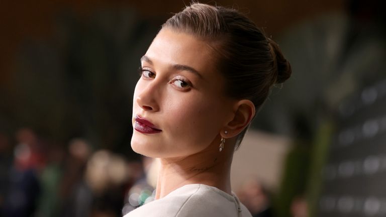 Hailey Bieber attends the 10th Annual LACMA ART+FILM GALA honoring Amy Sherald, Kehinde Wiley, and Steven Spielberg presented by Gucci at Los Angeles County Museum of Art on November 06, 2021 in Los Angeles, California.