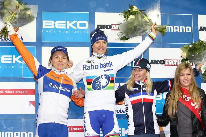 The World Cup podium in Hoogerheide: Sanne van Paassen, Marianne Vos, Christel Ferrier Bruneau