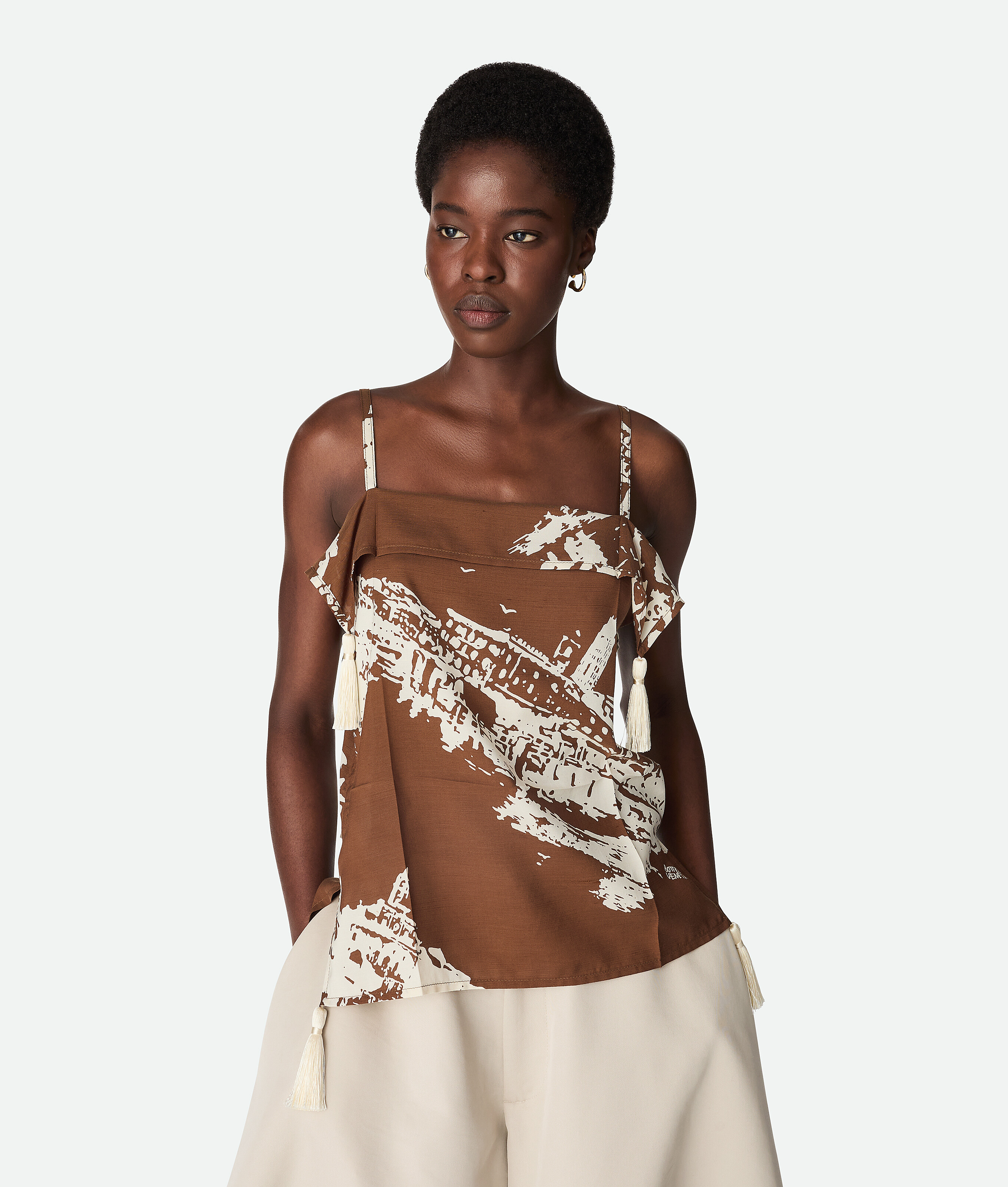 Women's Italian Postcard Silk Top in Pecan/dove