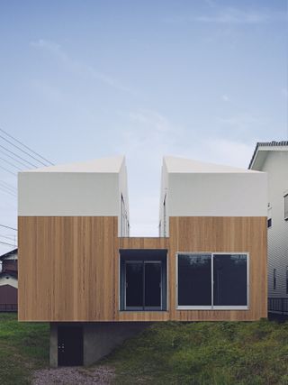 Kumagaya House, Saitama, Japan by Hiroo Okubo / Chop+Archi