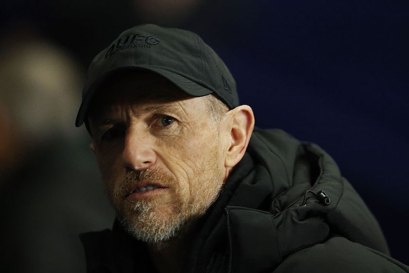 OXFORD, ENGLAND - NOVEMBER 28: Gary Rowett, Manager of Oxford United, looks on prior to the Sky Bet Championship match between Oxford United and Ipswich Town at Kassam Stadium on November 28, 2025 in Oxford, England. (Photo by Warren Little/Getty Images)