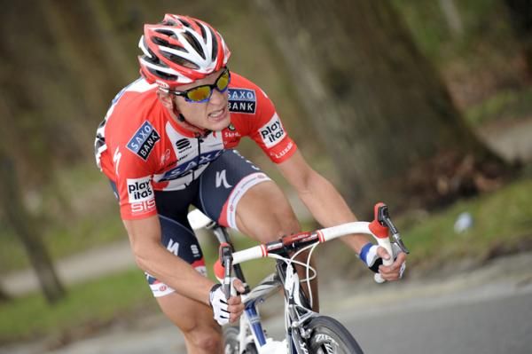 Matti Breschel (Saxo Bank) solos to the finish.